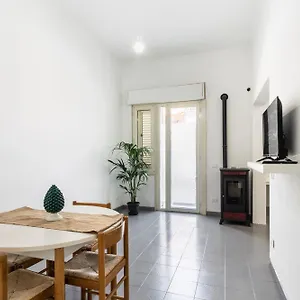 Peonia Charming House Casa vacanze